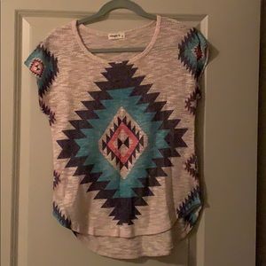 short sleeve shirt